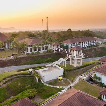 Leaves Valley Resort Nong Ya Plong Exterior foto