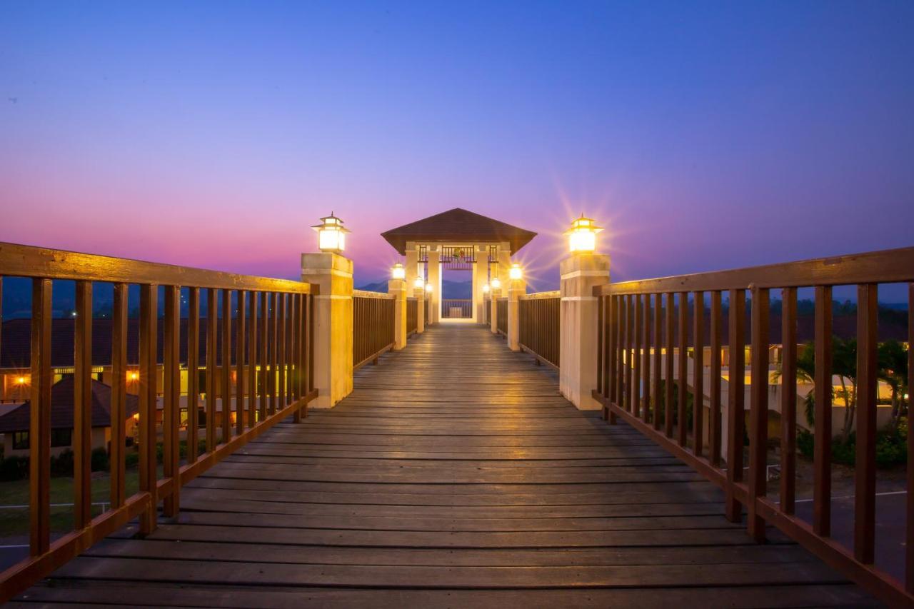 Leaves Valley Resort Nong Ya Plong Exterior foto